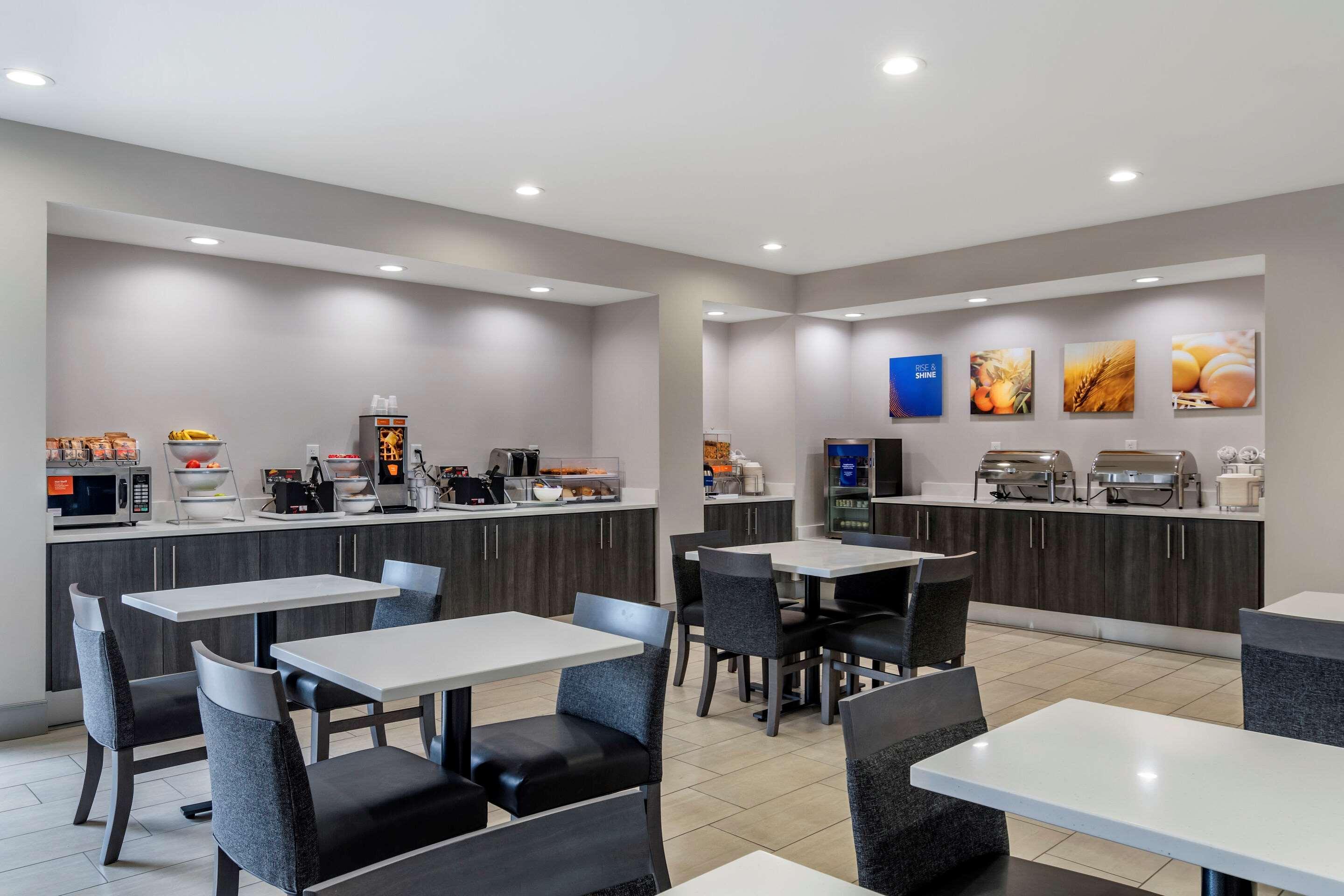Comfort Suites Mcdonough Atlanta South Exterior foto