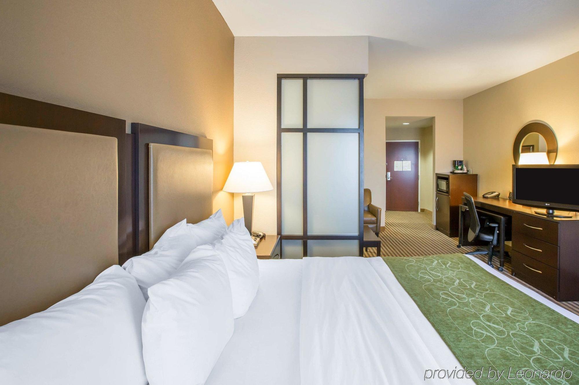 Comfort Suites Mcdonough Atlanta South Exterior foto